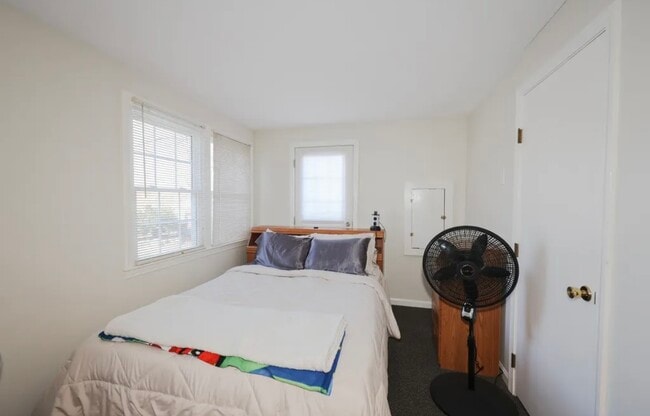 21 Orchard Terrace unit 2, Salem, NH 03079 - photo 5
