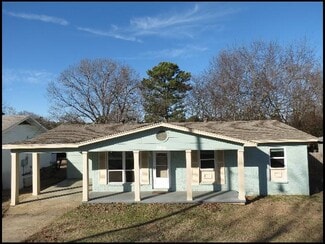 9216 W 6th St, Little Rock, AR 72205