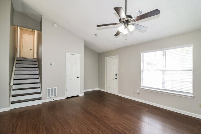 209 Brandon Ridge Cir, Stockbridge, GA 30281 - photo 6