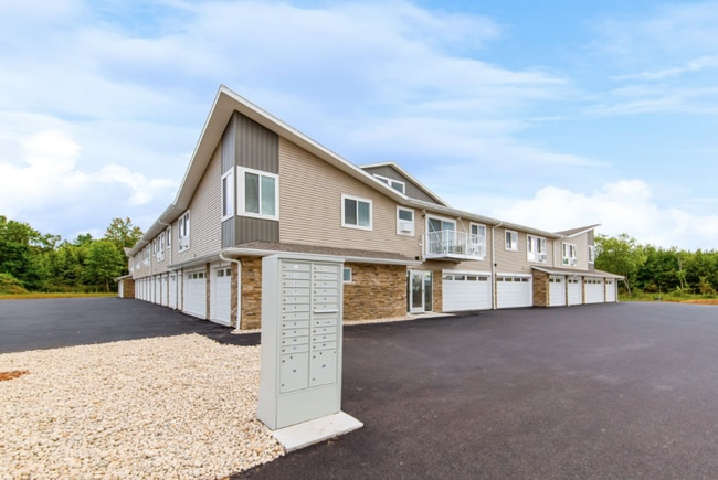 352 Deschane Ave unit 8, Crivitz, WI 54114 - photo 2