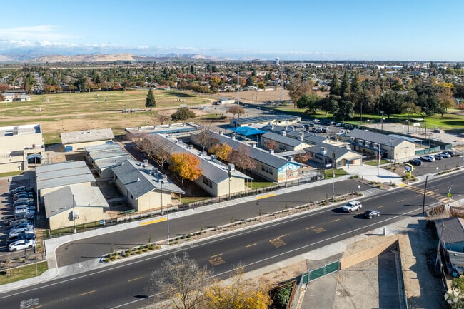 The campus of General Grant Middle School in Reedley.