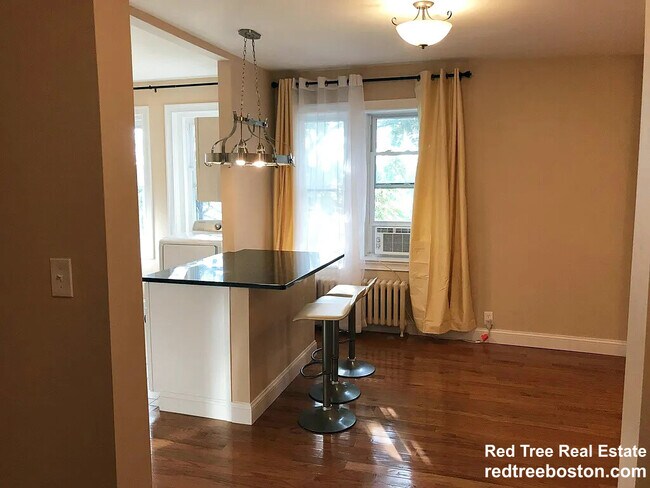 1999 Commonwealth Ave unit 31, Brighton, MA 02135 - photo 2
