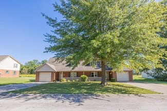 10896 Oak Blvd, Lawrenceville, IL 62439