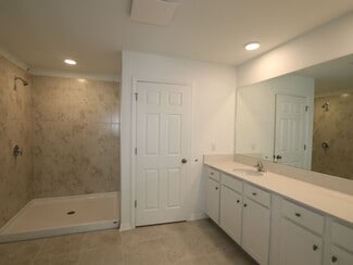 12855 Castle Oak Dr, Hudson, FL 34669