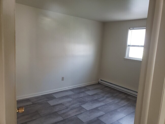 321 Ringgold St unit 321 A, Waynesboro, PA 17268 - photo 7