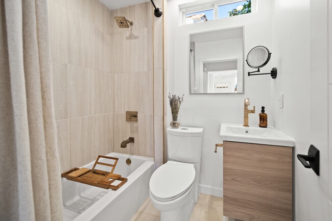 906 Victoria Ave, Venice, CA 90291 - photo 4