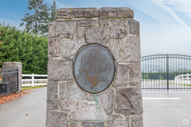 The Oregon Golf Club located south of Tualatin Valley, features an 18-hole course.