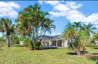 4504 Paleo Pines Cir, Fort Pierce, FL 34951