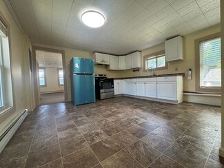8 Southwest St, Charlestown, NH 03603