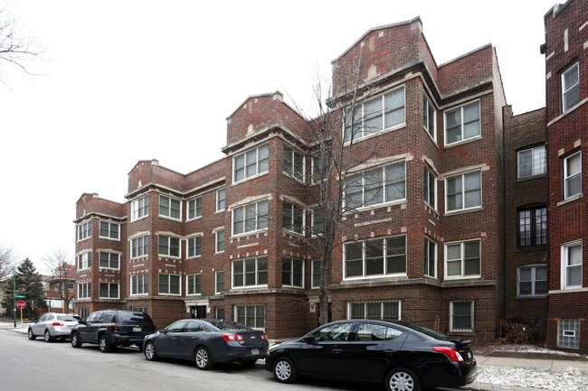 7001 S Chappel Ave, Chicago, IL 60649 - photo 3