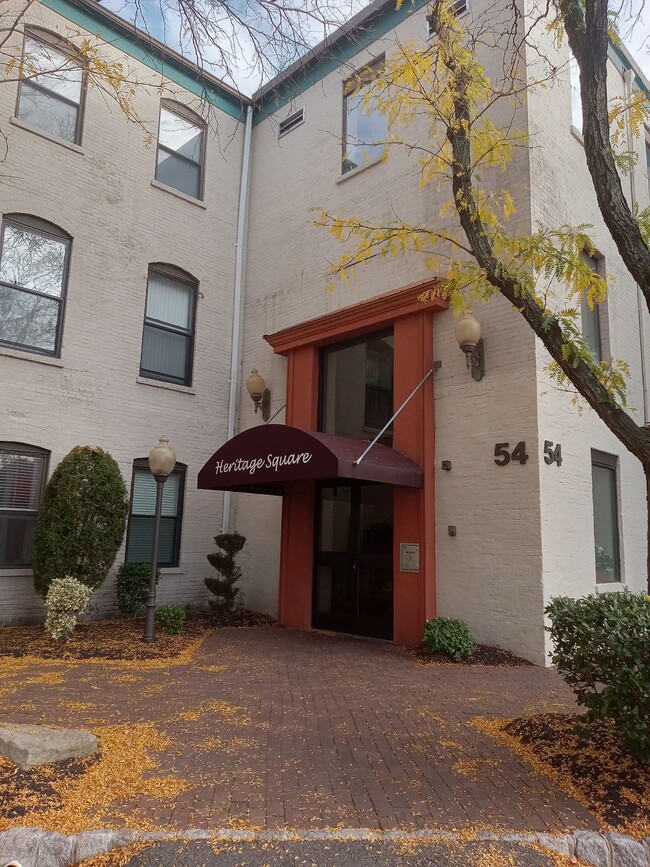 54 W Cherry St Unit 202, Rahway, NJ 07065
