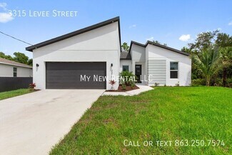 3315 Levee St, North Port, FL 34288