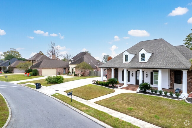 Shenandoah, Louisiana, has some of the best-looking neighborhoods in the surrounding area.