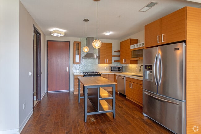 Walkway, Minneapolis, MN 55408 - photo 4