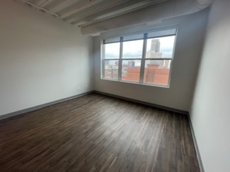 3917 N Sheridan Rd, Chicago, IL 60613