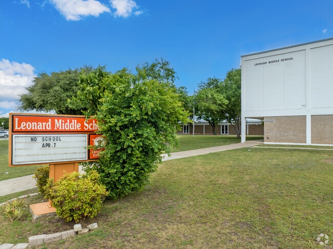 Leonard Middle School serves the students in the City of  Benbrook.