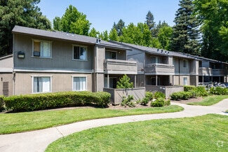 293 Shasta Dr, Vacaville, CA 95687