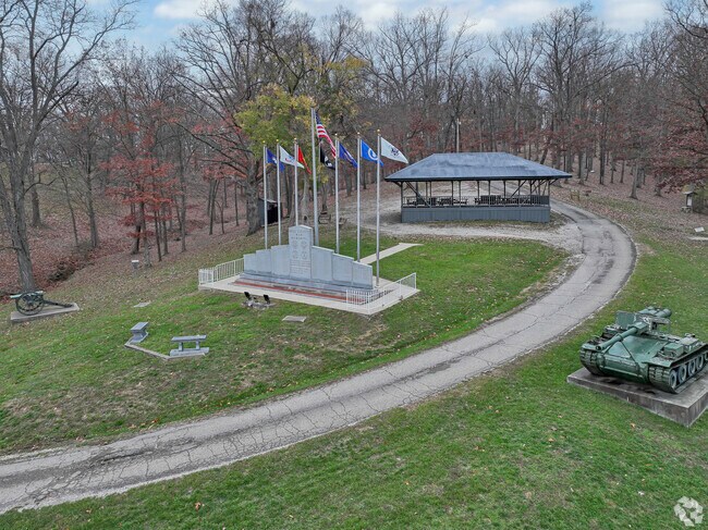 Armco Park has a sizable Veterans memorial, many hiking trails, BBQ grills and picnic pavilions.