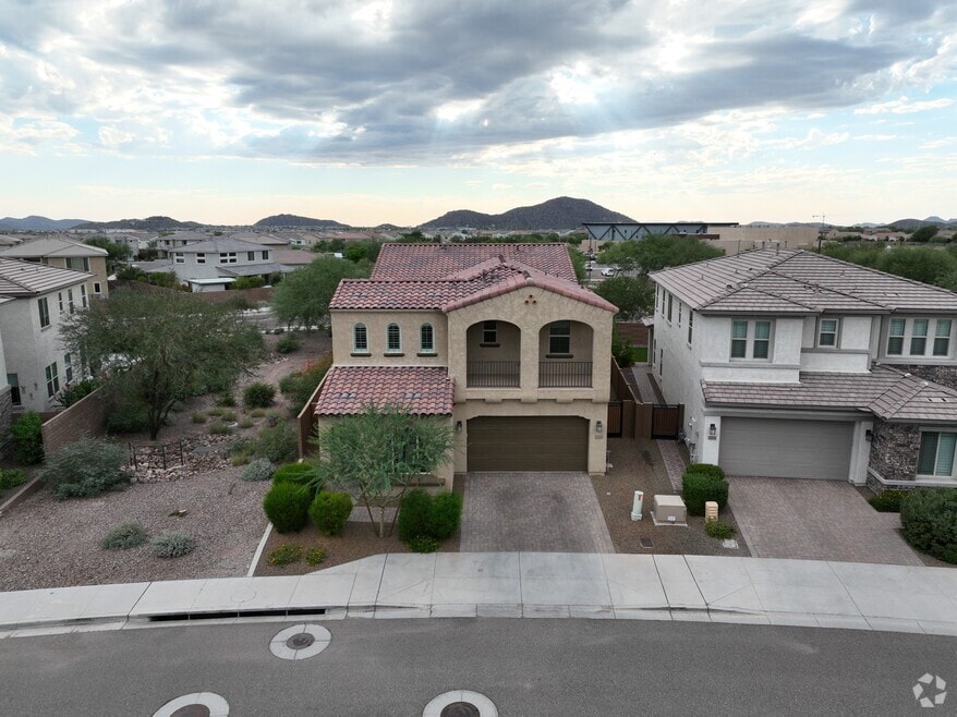 22220 N 34th Place, Phoenix, AZ 85050 - photo 2