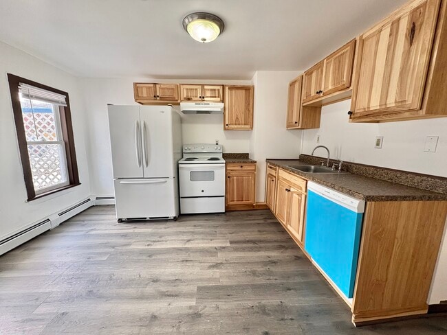 17 School St unit C, Chatham, NY 12037 - photo 2