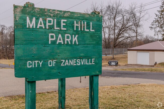 Nature lovers in Zanesville enjoy birdwatching and walking at Maple Run Park.