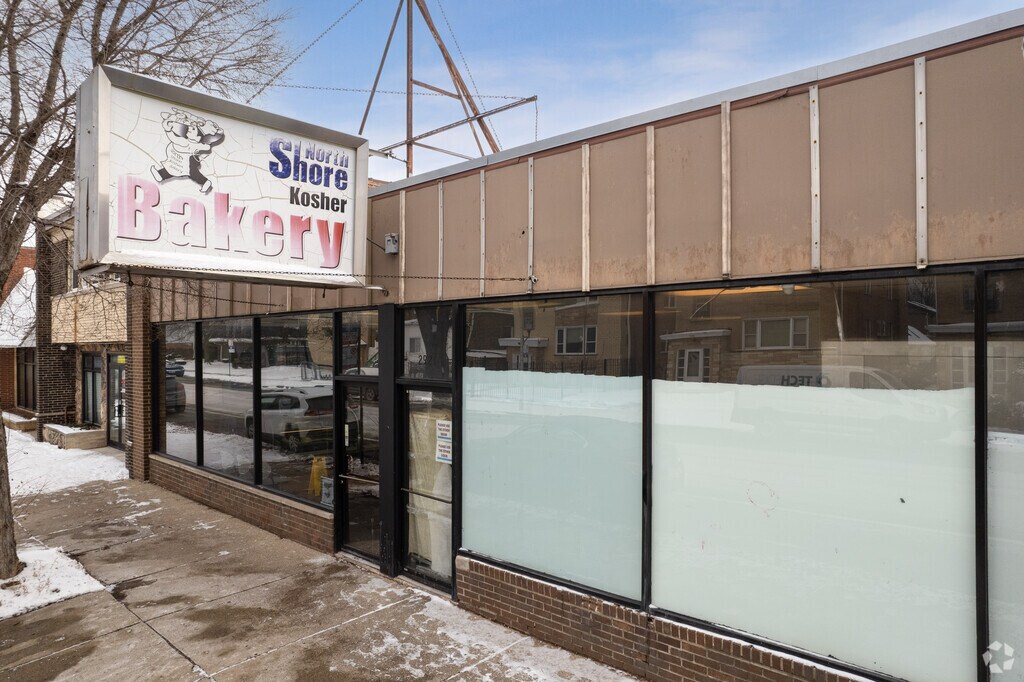 About West Rogers Park Schools, Demographics, Things to Do