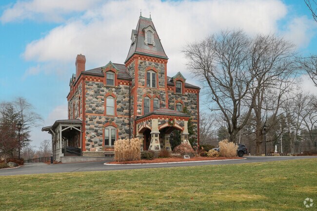 St. John's Prep welcomes students in Danvers, MA.