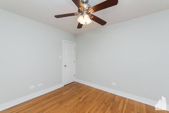 516 W Cornelia Ave unit 516-110, Chicago, IL 60657 - photo 6