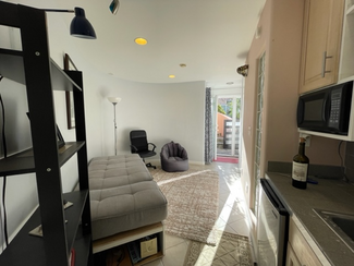 21582 Anns Ln, Laguna Beach, CA 92651