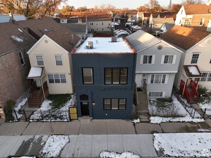 1818 W 46th St, Chicago, IL 60609 - photo 2