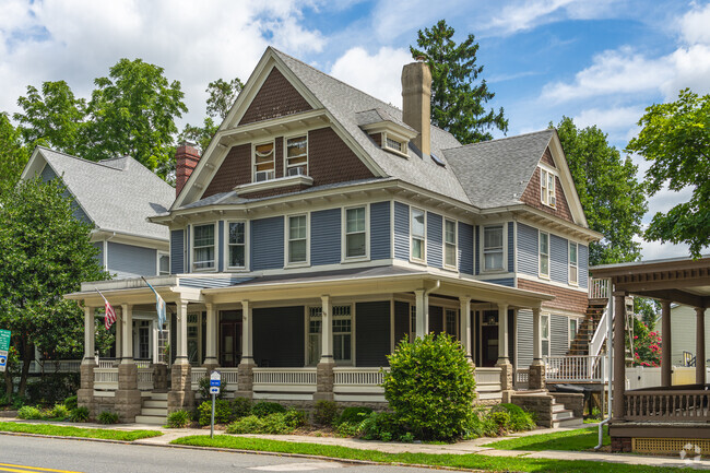 Large Victorian homes in Downtown Dover sometimes have large wrap around porches.