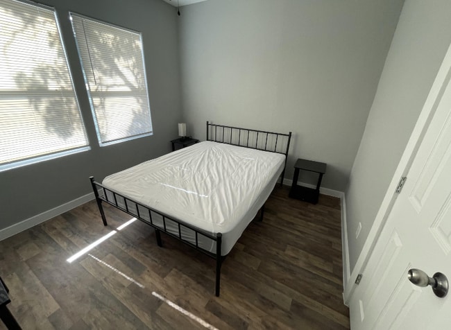 427 E Southcross Blvd, San Antonio, TX 78214 - photo 6