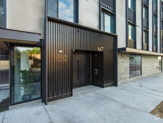 5570 Melrose Ave, Los Angeles, CA 90038