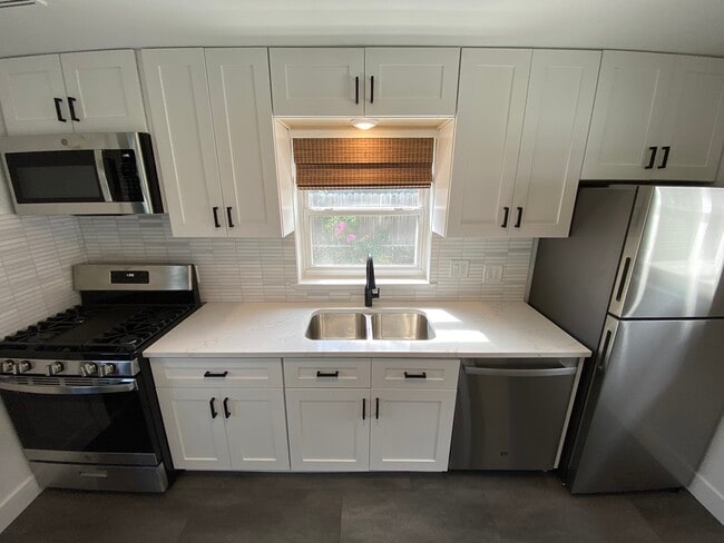 2212 Perry St, Denver, CO 80212 - photo 2