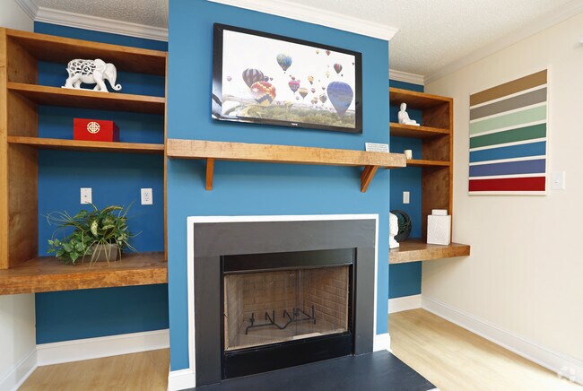 2BR, 2.5BA - 1162sf- Living Area