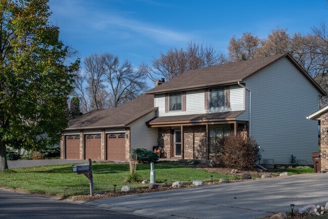 Traditional homes with craftsman influences make up a majority of the homes in Cottage Grove.