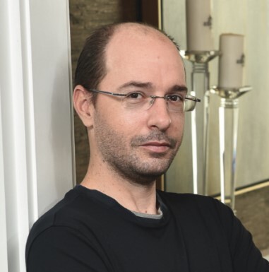 Agent Photo