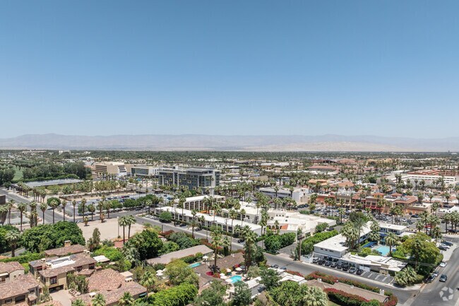 Residents of Araby Cove enjoy the shopping and entertainment in Downtown Palm Springs.