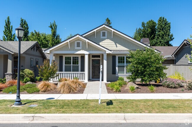 Regardless of lot size, contemporary traditional architecture dominates the neighborhood.