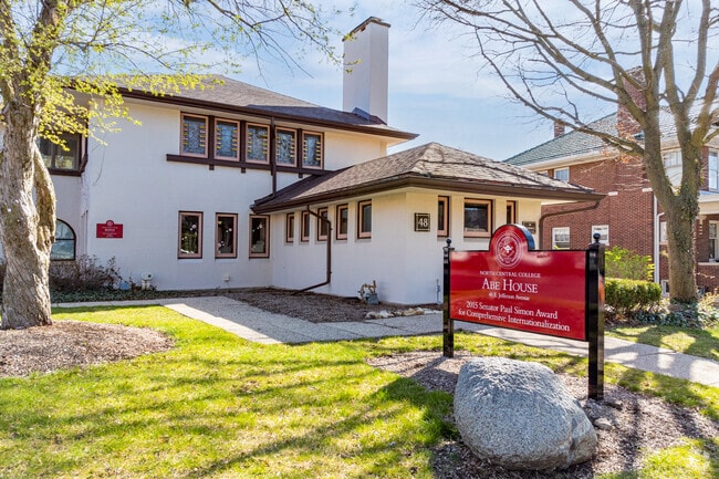 Naperville Historic District