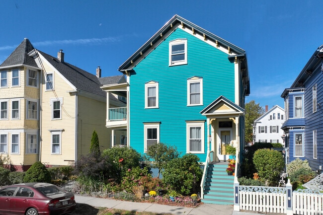 Duplex homes in Salem are created out of many 19th-century buildings.