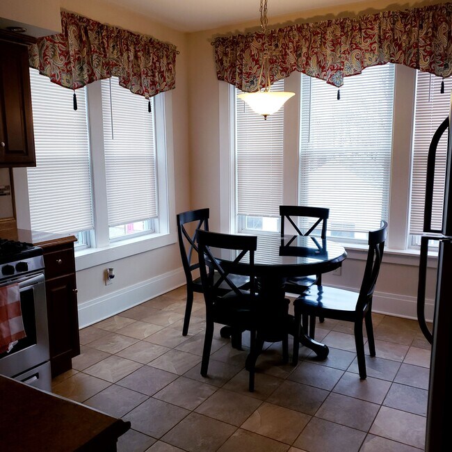 Eat in Kitchen