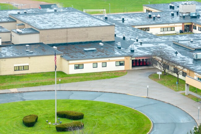 Mechanicville Elementary School is ready to teach your young learners.