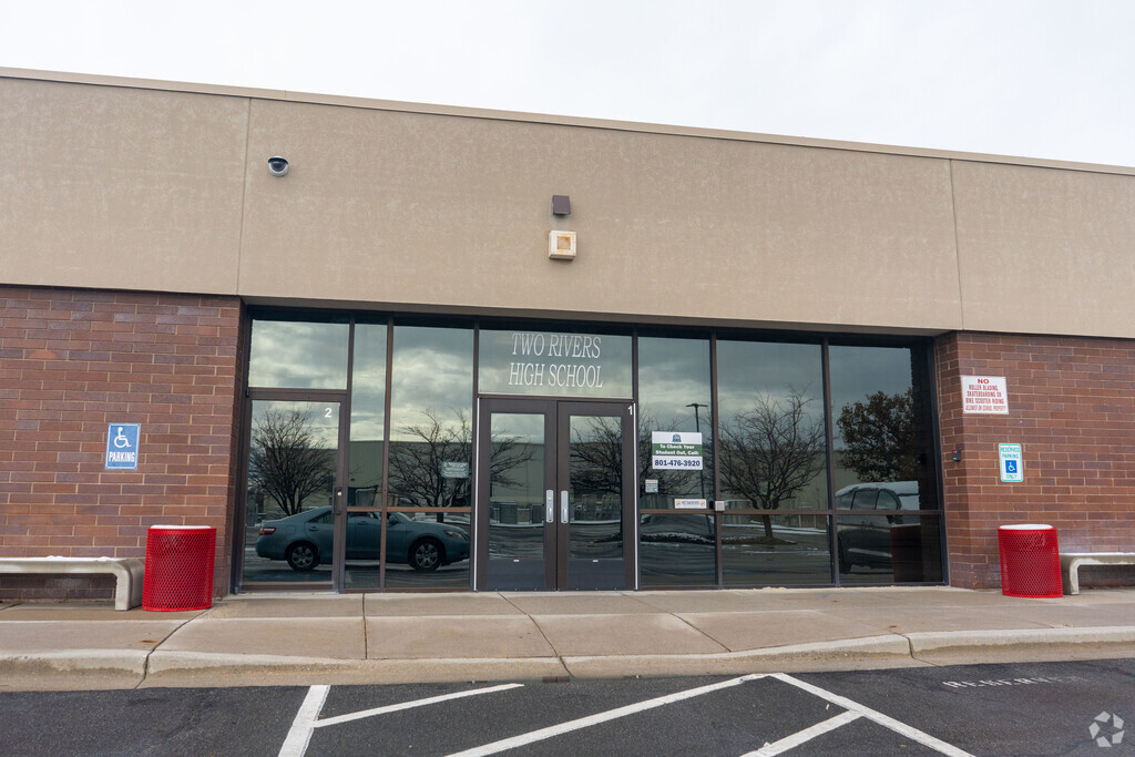 Two Rivers High School provides education in the neighborhood of 
Marriott.