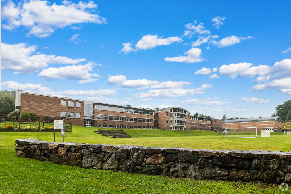 Seven Bridges Middle School is set away from the road access and provides a focus environment.