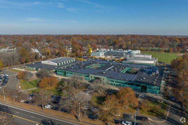 Rippowam Middle School nurtures young minds for success.