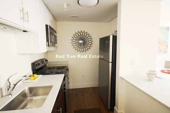 8 Winter St unit 305, Boston, MA 02108 - photo 6