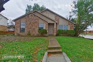 9124 Pinehaven Dr, Dallas, TX 75227