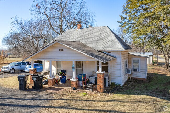 Wellston has a wide variety of housing styles.