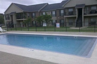 5001 Pecan Acres St, Lake Charles, LA 70605
